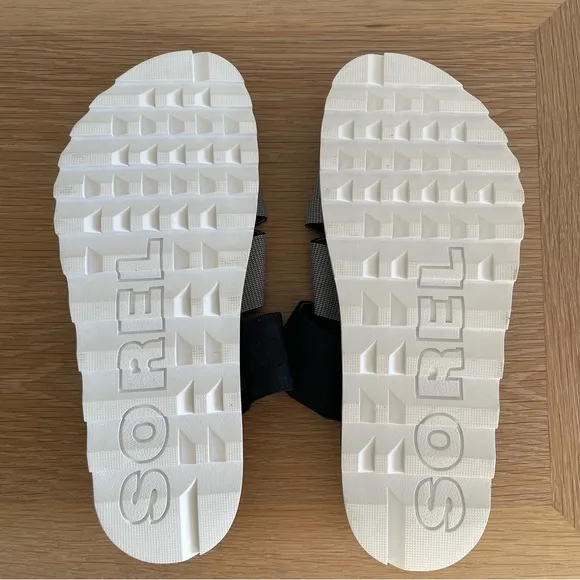Sorel Roaming Sport Slide Platform Slip On Black &amp; White Sandals Shoes Size 7.5