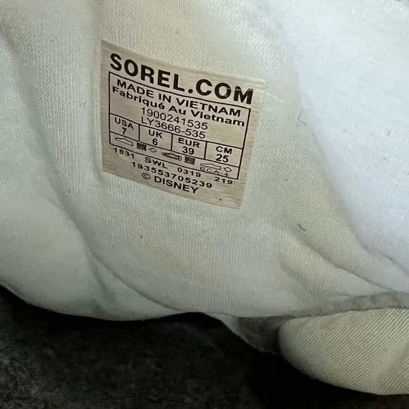 Sorel x Disney's Frozen 2 Elsa Flurry Boots NWT size 7