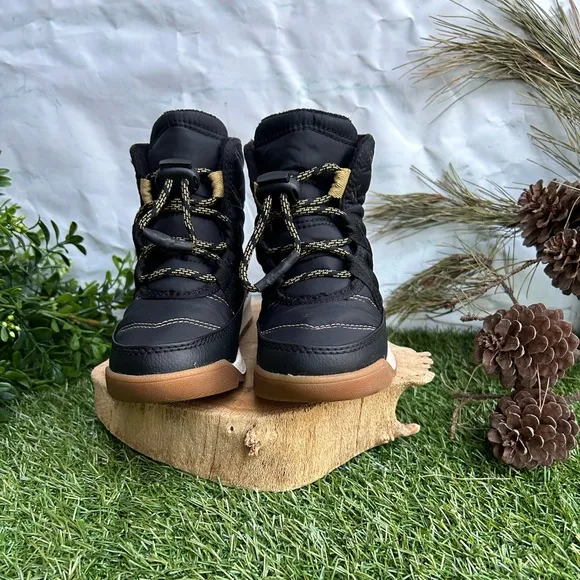 SOREL YOUTH WHITNEY SHORT LACEBOOT Kids Black Winter Boots size 10 gently used
