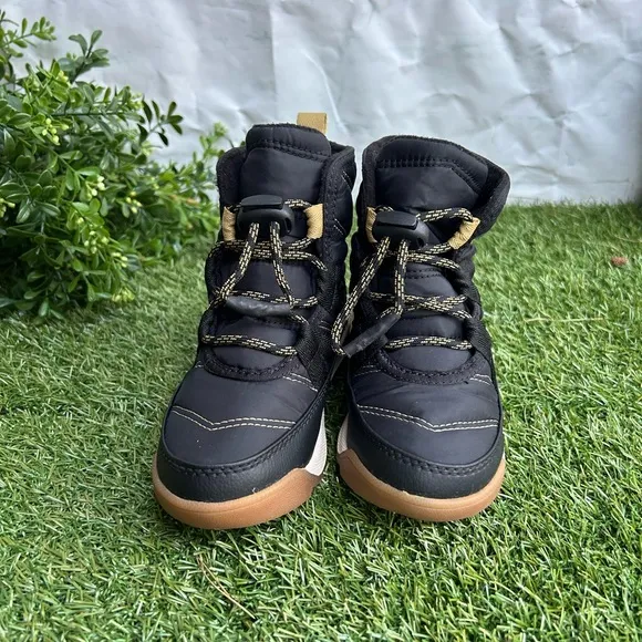 SOREL YOUTH WHITNEY SHORT LACEBOOT Kids Black Winter Boots size 10 gently used