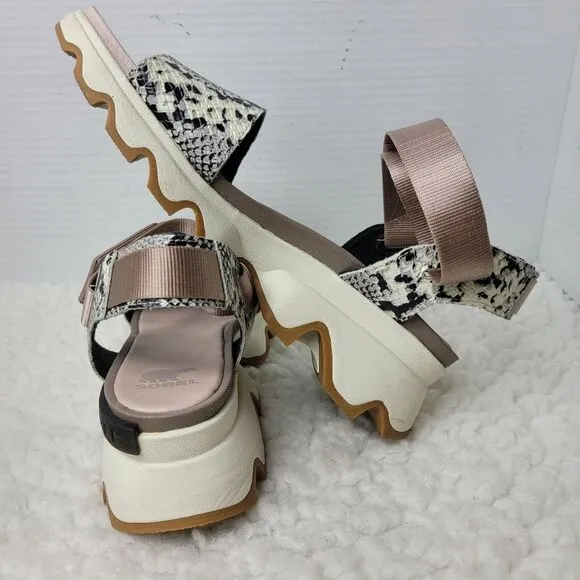 Sorel Kinetic Impact Sandals Womens Size 10 Mauve Vapor Snake Leather Shoes