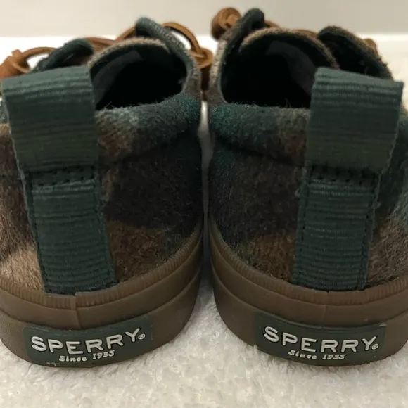 SPERRY CREST VIBE GREEN WOOL FLANNEL PLAID WOMEN'S 7 SNEAKERS BOAT SHOES