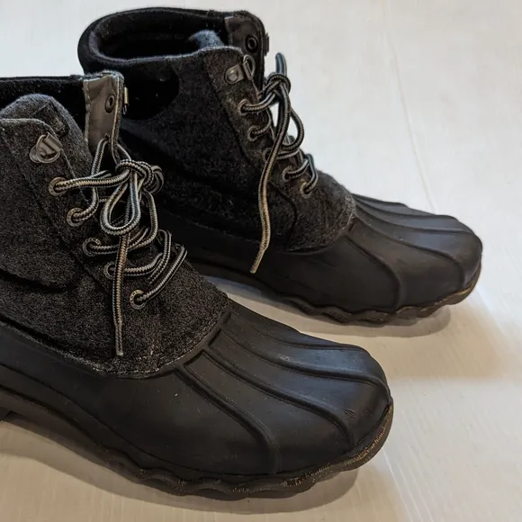 SPERRY Men's Avenue water resistant thinsulate wool blend lace-up duck boots
