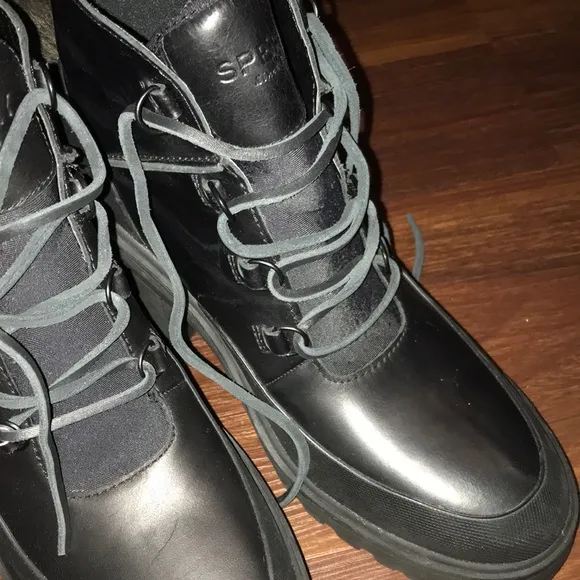 Sperry Womens Pretty Tough Boots Brand New Never Worn