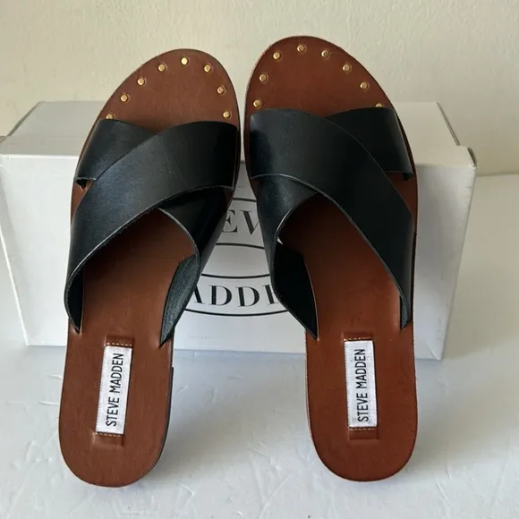 Steve Madden Gelicaa Black Leather Cris Cross Shoes Sandals Sz.8.5