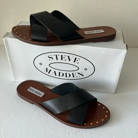 Steve Madden Gelicaa Black Leather Cris Cross Shoes Sandals Sz.8.5