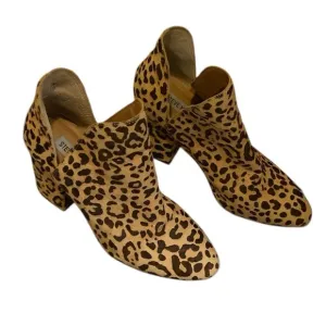 Steve Madden Leopard Stacked Heel Booties size 9M cow hair upper