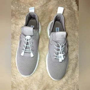 Steve Madden Myles Sneakers Women's sz 10
