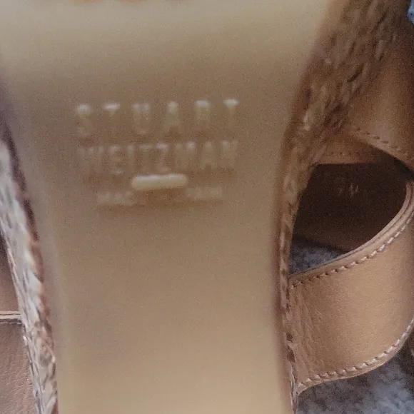 Stuart Weitzman Tan Women's Sandals Size 8