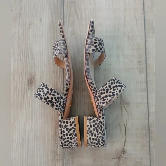 Stuart Weitzman Women's Leopard Print Sandals Size 6