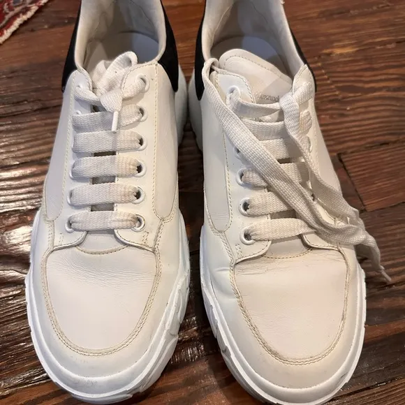 Stylish White and Black Men's Sneakers - Alexander McQueen