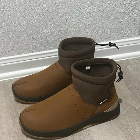 Suicoke Brown Slip On Boots Camel Toe (OG-173AN-2AN) Men’s Size 12