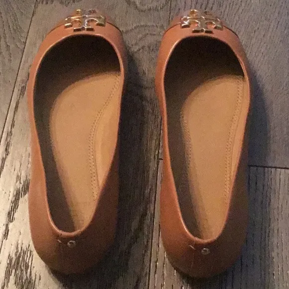Tan Everly Ballet Tory Burch Flat Shoes
