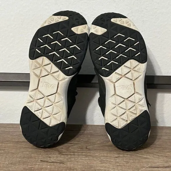 Teva Arrowood 2 Women’s Hiking Shoes Size 8 Gray