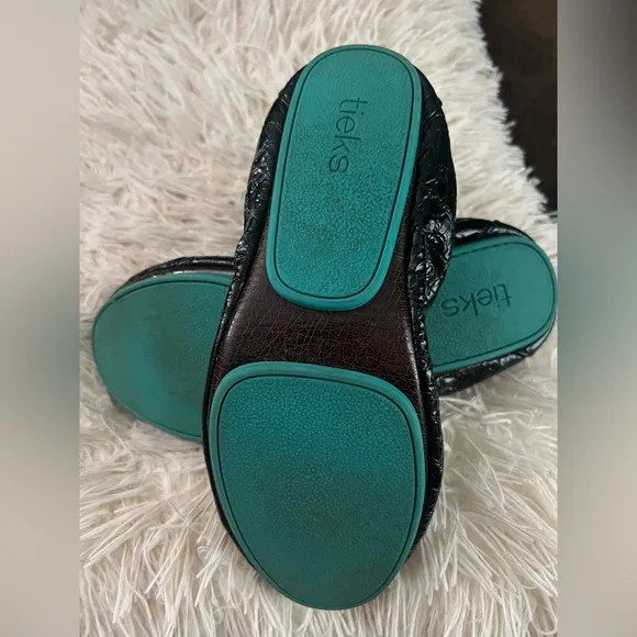 TIEKS Obsidian Black Embossed Crocodile Ballet Flat Shoes Size 8