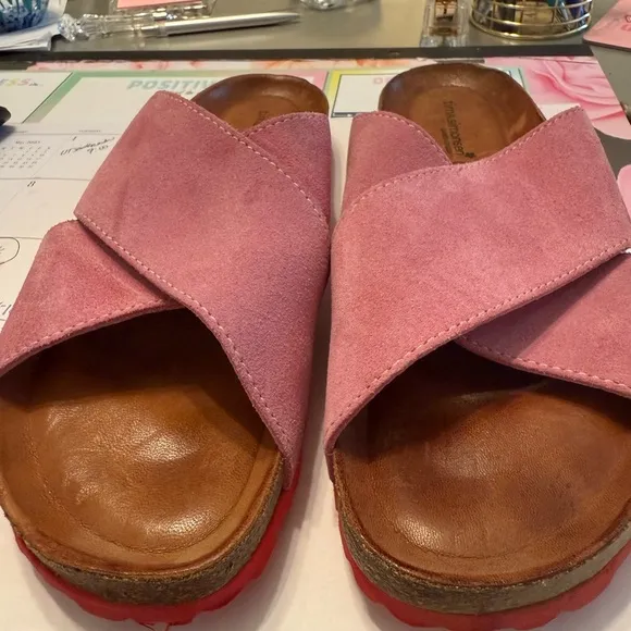 Tim &amp; Simonsen Danish Design - Annet Sandal Women’s Size 9 Pink suede sandal