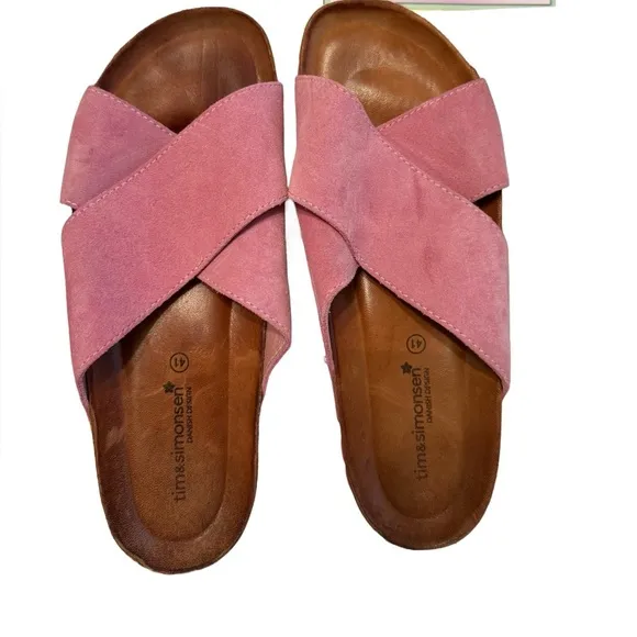 Tim &amp; Simonsen Danish Design - Annet Sandal Women’s Size 9 Pink suede sandal