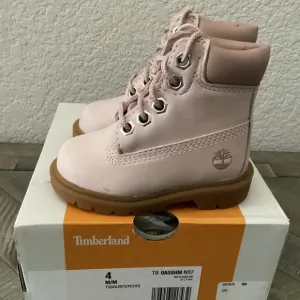 TIMBERLAND Toddler Girls 6&quot; Classic Water Resistant Boots