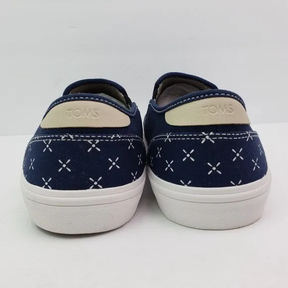 Toms Baja Mens Size 9 Navy Bandana Blue Slip On Casual Loafer Shoes