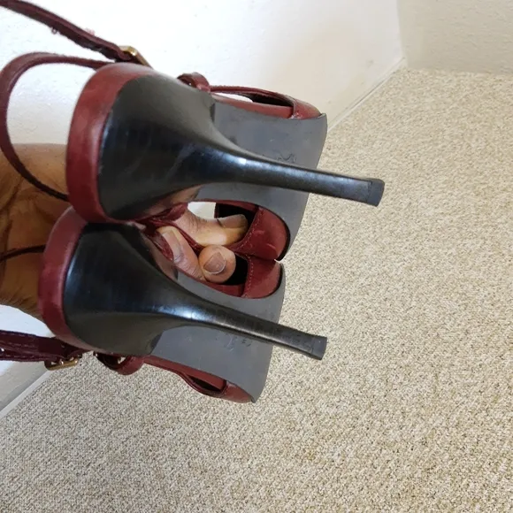 Tory Burch Black And Red Shoes