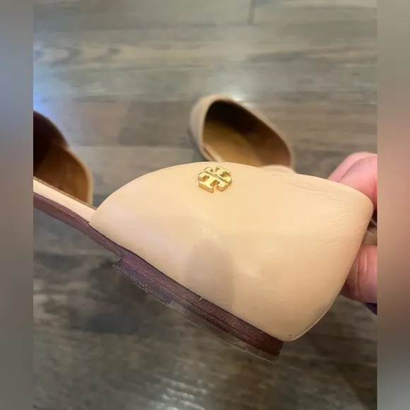 Tory Burch Womens Size 5(runs big) Viv Nude Leather D'orsay Pointed Flat Shoes