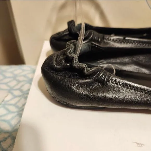 Tory Burch &quot;Reva&quot; Black Lambskin Leather Ballet Flats Gold Medallion sz.7.5 $248