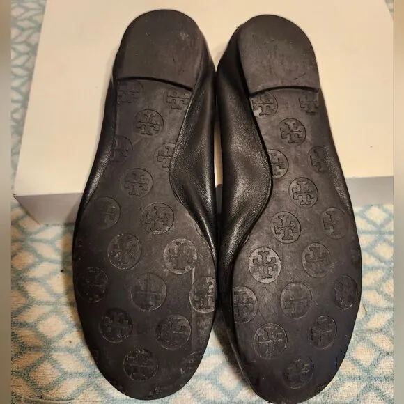 Tory Burch &quot;Reva&quot; Black Lambskin Leather Ballet Flats Gold Medallion sz.7.5 $248