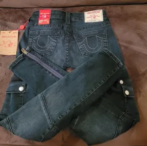 True Religion Md Rise Jennie Zip Ankle Skinny Jean