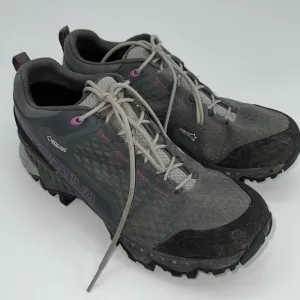 UEC La Sportiva GTS gortex Spire hiking shoes women size 9.5 no box