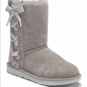 UGG $130 Toddler's Pala Water Resistant Grey Sz 6