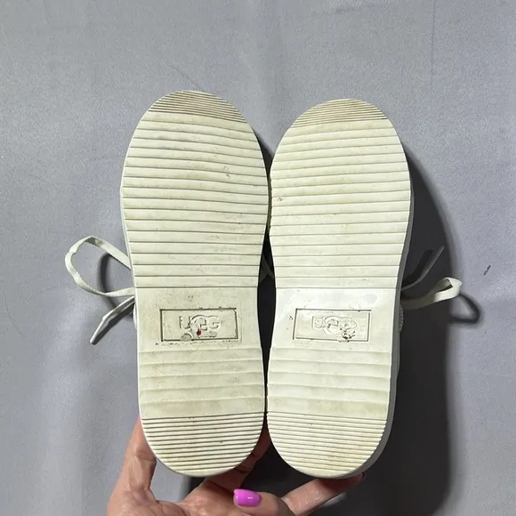 Ugg alameda shoes shoes