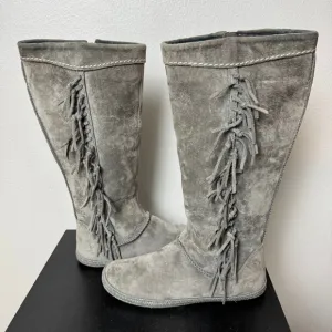 UGG Australia Women's 8 Gray Suede Fringes Western Knee High Mammoth Boots