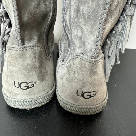 UGG Australia Women's 8 Gray Suede Fringes Western Knee High Mammoth Boots