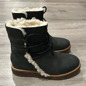 UGG Australia Women's Luisa Water Resistant Leather Boots