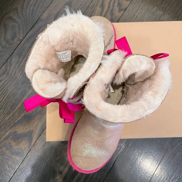 UGG Bailey Bow II Shimmer