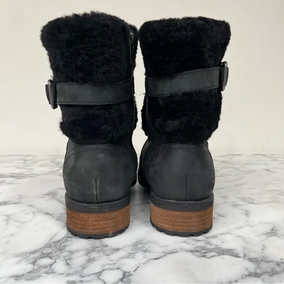UGG Blayre II Boots Sherpa Fur Cuff Water Resistant Leather Size 6.5 in Black