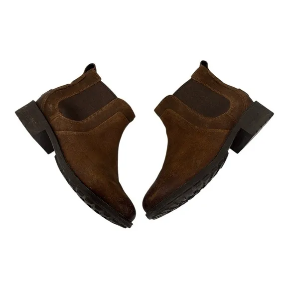 UGG Bonham II Water-Resistant Leather Chelsea/Gore Bootie size 9