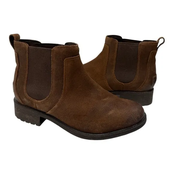 UGG Bonham II Water-Resistant Leather Chelsea/Gore Bootie size 9