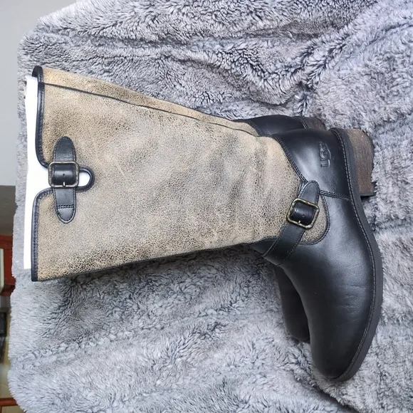 Ugg Chancery leather boots Women's sz 11