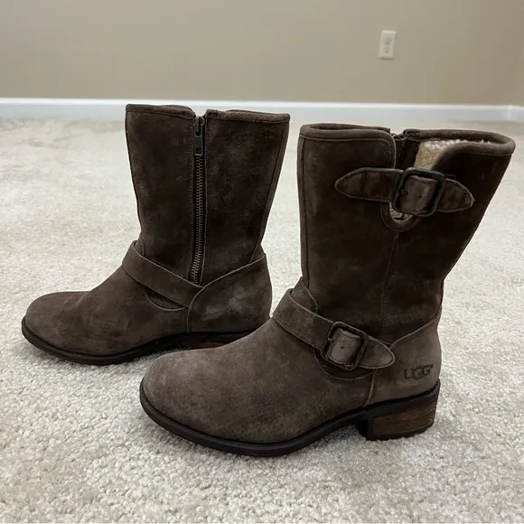 UGG Chaney Brown Boots Lined Buckles Moto Water Resistant WM Size 5.5 (1006042),