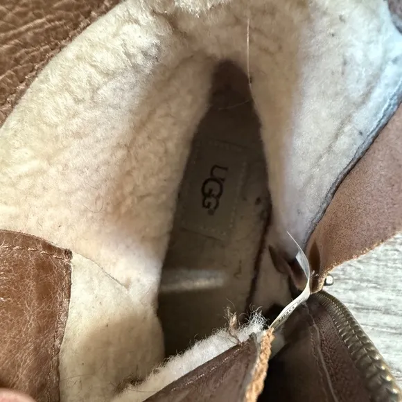UGG FRITZI CHIPMUNK LEATHER SHEEPSKIN LINED LACE-UP BOOTS 9