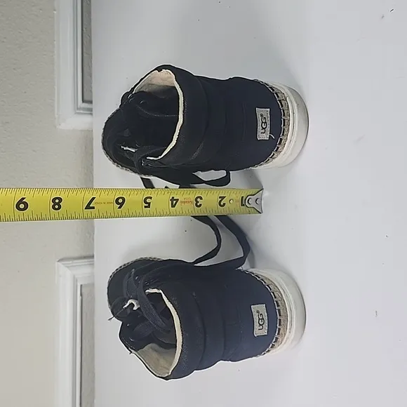 UGG Gradie women Hightop Espadrille black sneakers  size 9N/S