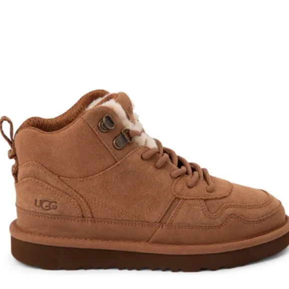 UGG Highland Hi Heritage Sneaker/Boot Big kid size 6/38 new in box