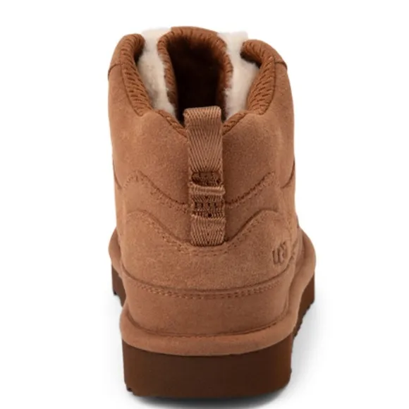 UGG Highland Hi Heritage Sneaker/Boot Big kid size 6/38 new in box