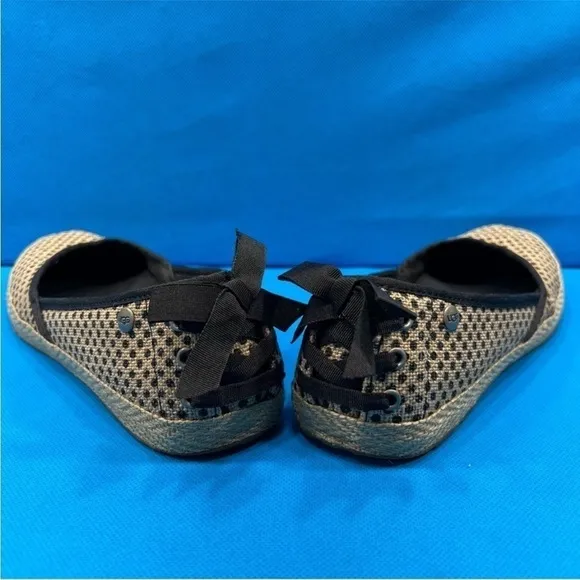 UGG Indah Burlap Slip-On Flat Shoes Size 6.5