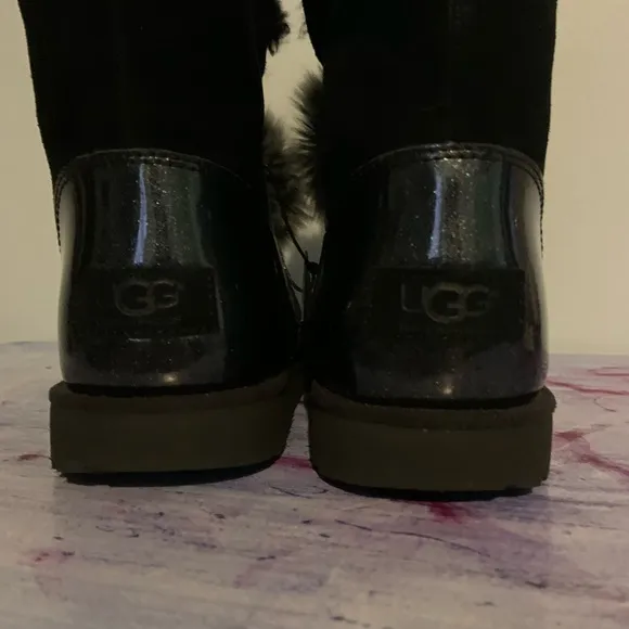 UGG Isley Pom Boots
