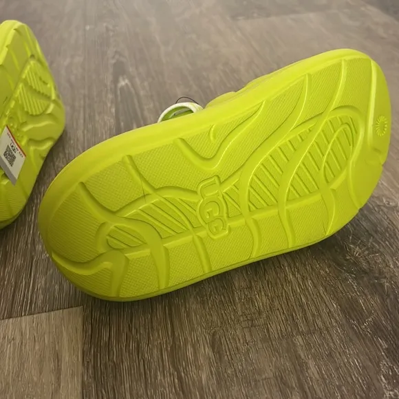 UGG Key Lime T Sport yeah Slides Sandal size 11 and 12 kids size available New
