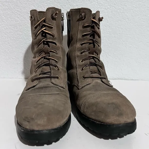 UGG Kilmer II Dove Suede Leather Combo UggPure Lining Lug Sole Lace Up Boot 9.5