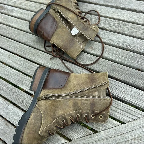 UGG Kilmer‎ Water-resistant Leather Boots size 10