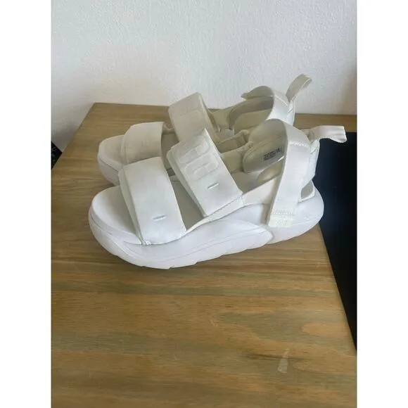 Ugg LA Alto Sport Sandal White SugarSole Platform Comfort Womens Size 7.5 NWOT